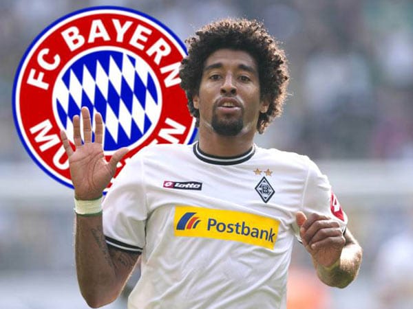 Der Gladbacher Publikumsliebling Dante wechselt für rund 4,7 Millionen Euro zum FC Bayern. Dort unterzeichnete er einen Vertrag bis 2016.