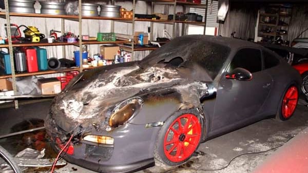 Porsche GT3 RS nach dem Batteriebrand