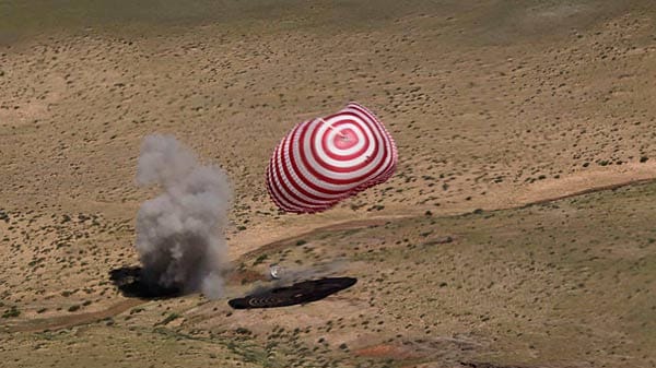 Die chinesische Raumkapsel "Shenzhou 9" ist wieder zurück auf der Erde