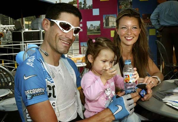 George Hincapie mit Ehefrau Melanie und Tochter