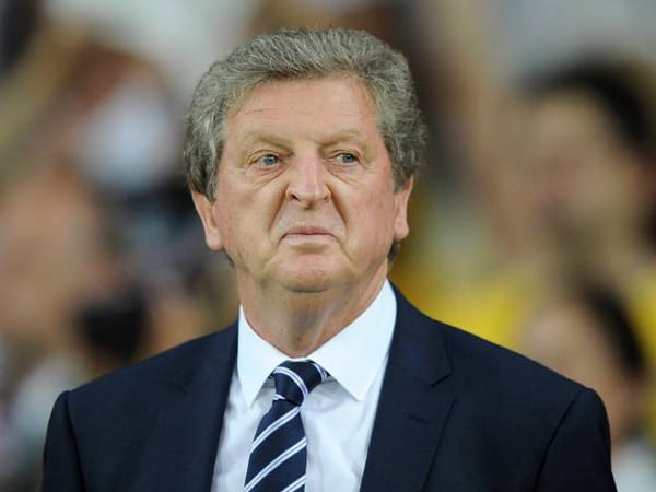Roy Hodgson führte sein Team trotz langer Verletztenliste auf den ersten Rang der Vorrunden-Grupppe D. Gegen Italien - nicht Deutschland - konnten sich die "Three Lions" im Elfmeterschießen aber nicht durchsetzen. Hodgson hat noch bis Juni 2016 einen Vertrag mit dem englischen Fußballverband.
