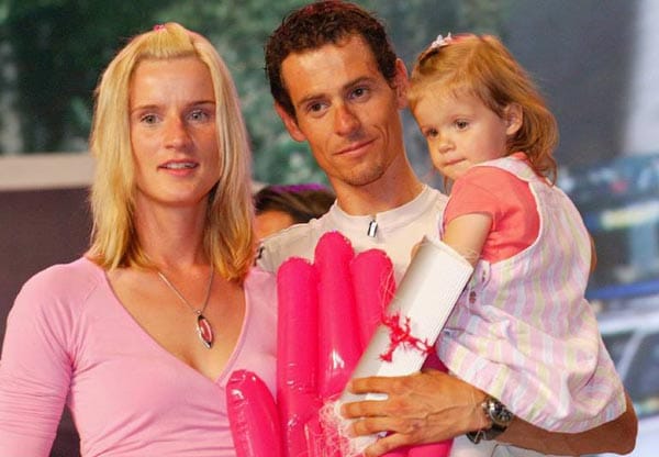 Andreas Klöden mit seiner Gattin Bettina und seiner Tochter Felicitas