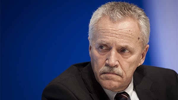 Ist über die vielen Pannen bei der Ermittlung nach den NSU-Terroristen gestolpert: Verfassungsschutzpräsident Heinz Fromm Ist über die vielen Pannen bei der Ermittlung nach den NSU-Terroristen gestolpert: Verfassungsschutzpräsident Heinz Fromm