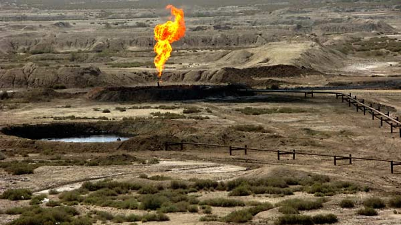 Das iranische Ölfeld Azadegan südwestlich von Teheran