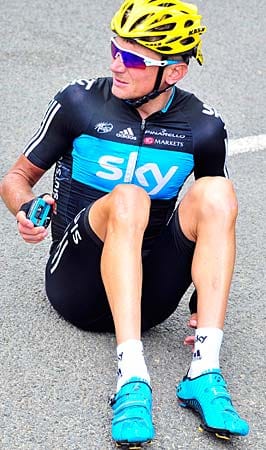 Die Nummer eins: Konstantin Siutsou musste als erster Fahrer die Tour de France 2012 vorzeitig beenden. Der Weißrusse aus dem Sky-Team stürzte auf der dritten Etappe und musste mit einem Schienbeinbruch aufgeben.