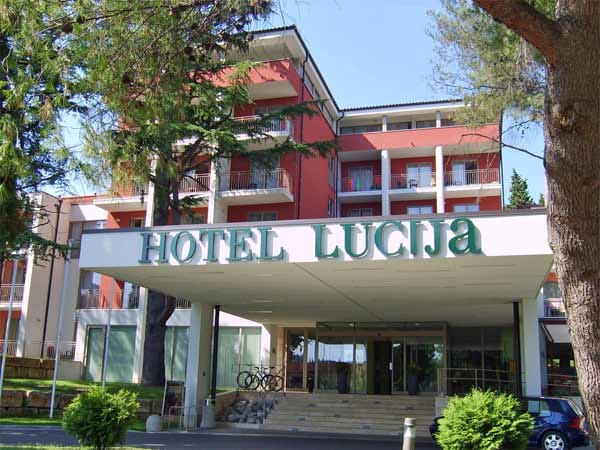 Die slowenische Riviera ist ein richtiger Geheimtipp unter den Hotspots am Mittelmeer. Und im "Hotel Lucija"*** in Portorož lässt sich der Urlaub in Slowenien so richtig genießen.