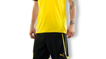 Neuer Klub, neues Trikot: Marco Reus macht im BVB-Dress eine gute Figur.