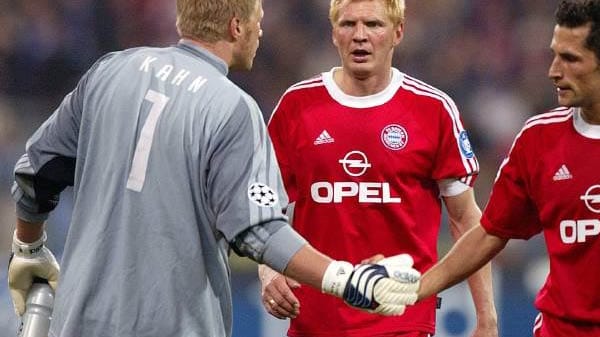 Oliver Kahn (li.) und Stefan Effenberg feierten gemeinsam große Triumphe im Dress des FC Bayern. Oliver Kahn (li.) und Stefan Effenberg feierten gemeinsam große Triumphe im Dress des FC Bayern.