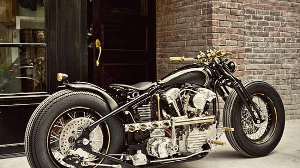 Der spektakuläre Umbau im Steampunk-Stil irgendwo zwischen Vintage, viktorianischer Industrialisierung und Barock wirkt wie aus einem Guss und begeistert mit zahllosen Details.