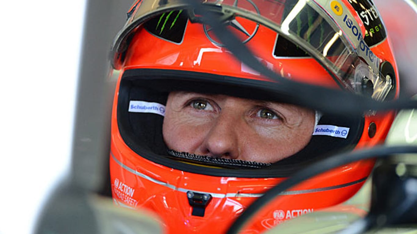 Michael Schumacher belegt im Qualifying von Silverstone Platz drei.