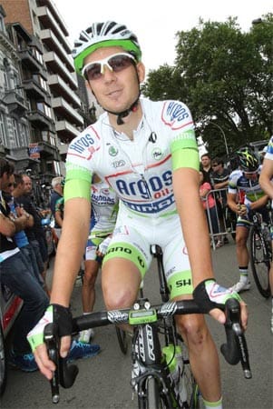 Johannes Fröhlinger ist bei der Tour de France vorzeitig ausgestiegen. Der Radprofi vom Team Argos-Shimano hatte sich bei einem Sturz auf der 6. Etappe den Finger gebrochen. Die 7. Etappe konnte der Gerolsteiner zwar noch unter Schmerzen absolvieren, aber dann war die Frankreich-Rundfahrt für ihn beendet.