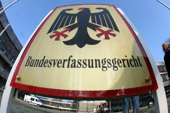 Die Richter des Bundesverfassungsgerichts entscheiden am Dienstag über den ESM