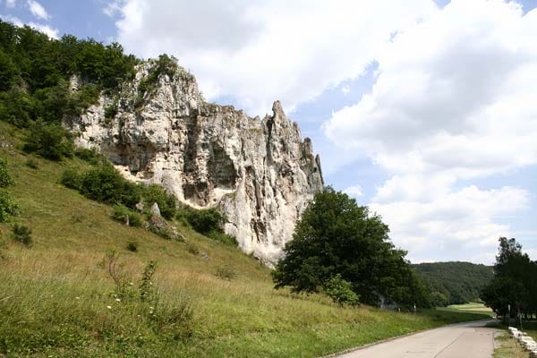 Platz 13: Die Jurafelsen des Altmühltals in Bayern sind eine der bedeutendsten Fossillagerstätten der Welt.