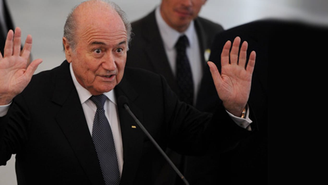 Sepp Blatter steht unter Druck.