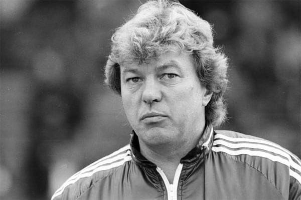 Platz 3: Die Zusammenarbeit von Rudolf Kröner und dem 1. FC Nürnberg war in der Saison 1983/84 nicht von Kontinuität geprägt. „Wir haben heute ein neues System kreiert: vorne zu- und hinten aufgemacht“, sagte Kröner unter anderem nach einer 0:4-Niederlage beim HSV. Das Gastspiel dauerte dann auch nur satte 41 Tage.