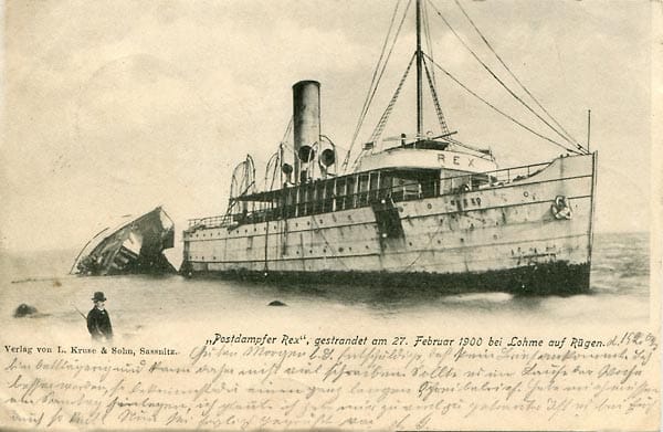 Eine historische Postkarte des 1897 gebauten Dampfers "Rex": Er galt vor über hundert Jahren als Schwedens größtes Postschiff, bevor er 1900 vor Rügen auf Grund lief.