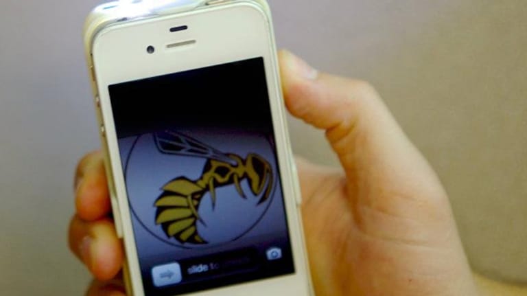 Dieses iPhone feuert 650.000 Volt ab.