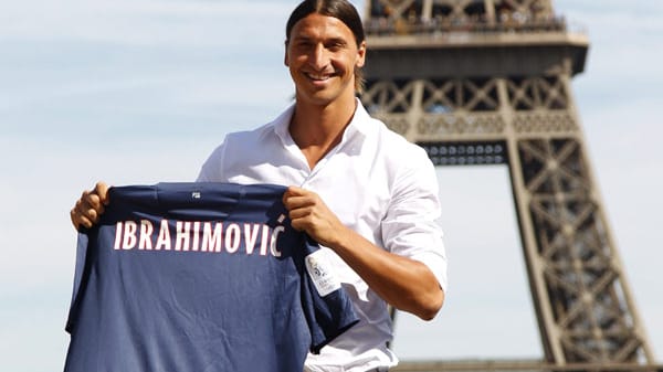 Zlatan Ibrahimovic wechselt für 20 Millionen Euro nach Paris.