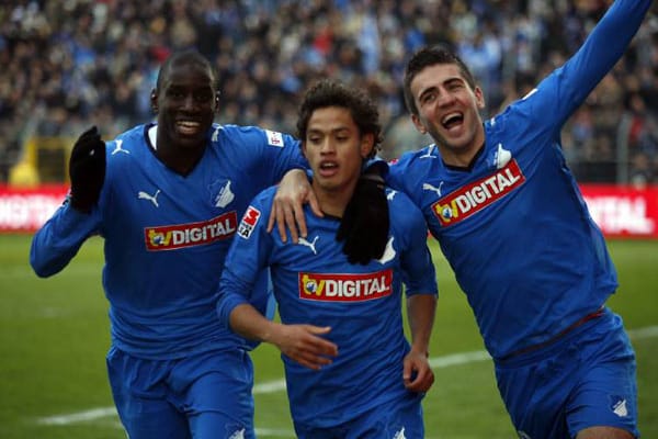 Demba Ba, Carlos Eduardo und Vedad Ibisevic (v. li.) reiten mit Hoffenheim auf der Erfolgswelle.