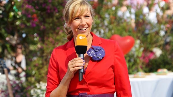 Unruhe beim "ZDF-Fernsehgarten": 80 Personen störten die Show von Andrea Kiewel.