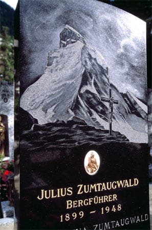 Bergsteigerfriedhof in Zermatt.