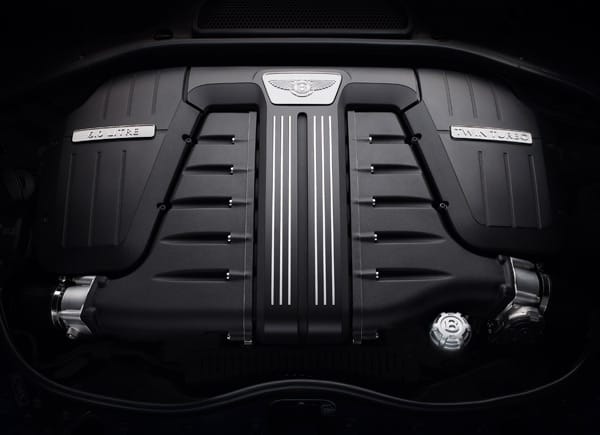 Bentley Continental GT Speed: Der mit 329 km/h bislang schnellste Bentley aller Zeiten holt 625 PS und 800 Newtonmeter Drehmoment aus dem V12.