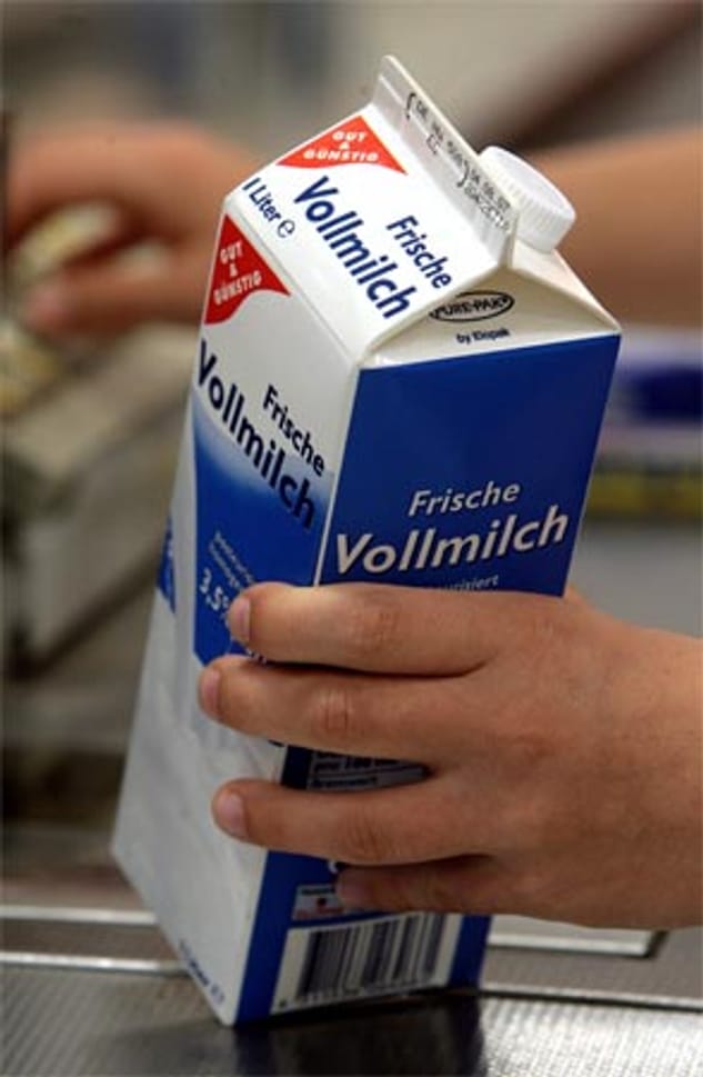 Für einen Liter der weißen Kostbarkeit muss ein deutscher Verbraucher im Vergleich zu 1991 eine Minute weniger arbeiten (heute drei Minuten)