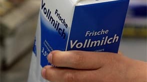 Für einen Liter der weißen Kostbarkeit muss ein deutscher Verbraucher im Vergleich zu 1991 eine Minute weniger arbeiten (heute drei Minuten)