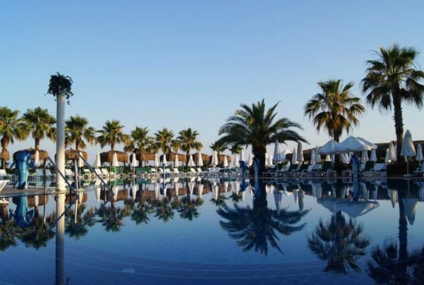 Auch im "Hotel Delphin Botanik" (5 Sterne) in der Türkei bekamen die All-inclusive-Leistungen positive Resonanz.