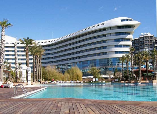 All-inclusive ist auch im "Hotel Concorde De Luxe Resort" (4,5 Sterne) in der Türkei beliebt.