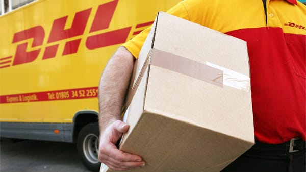 DHL liefert wieder Neckermann-Pakete aus