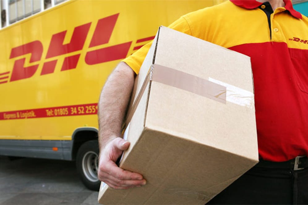 DHL liefert wieder Neckermann-Pakete aus