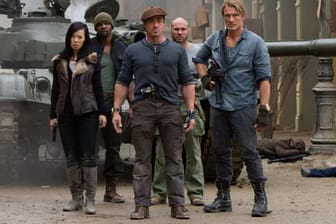 "The Expendables 2": Nan Yu, Terry Crewes, Sylvester Stallone, Randy Couture und Dolph Lundgren (v.li.)