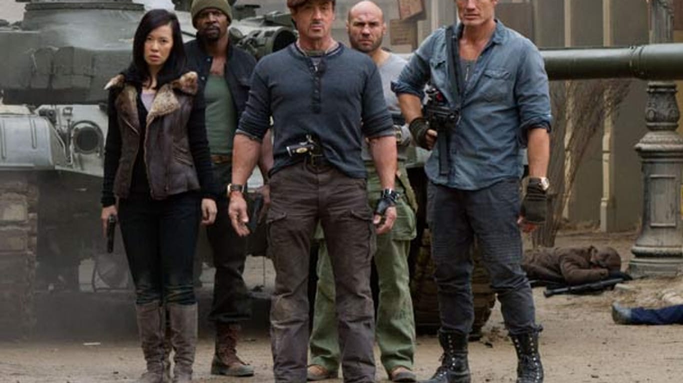 "The Expendables 2": Nan Yu, Terry Crewes, Sylvester Stallone, Randy Couture und Dolph Lundgren (v.li.)