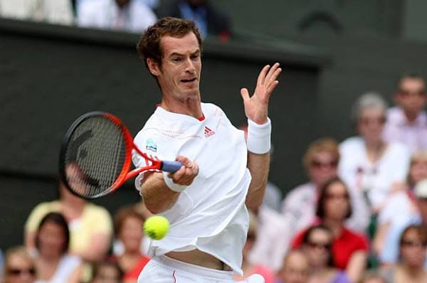 Andy Murray ist Großbritanniens große Tennis-Hoffnung. Bei Wimbledon scheiterte der Schotte an Roger Federer, seine nächste Chance wartet bei Olympia. Sollte er die Goldmedaille gewinnen, steigert sich vielleicht auch sein Jahreseinkommen von 11 Millionen Euro.