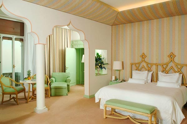 Eine arabische Suite inmitten von Venedig. Getarnt als Aladins Gemach, ist hier jeglicher moderner Komfort angesagt.