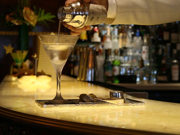 "Gerührt und nicht geschüttelt", so werden in der Rivoli-Bar wohl die meisten Martinis bestellt.
