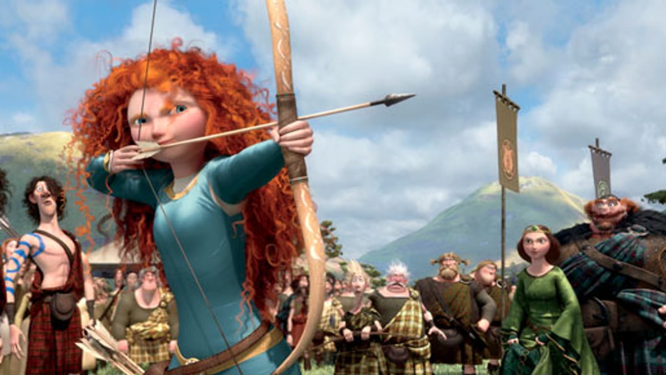 "Merida - Legende der Highlands": Der quirlige Lockenschopf ist die Tochter eines Clan-Chefs und will sich nicht verheiraten lassen.