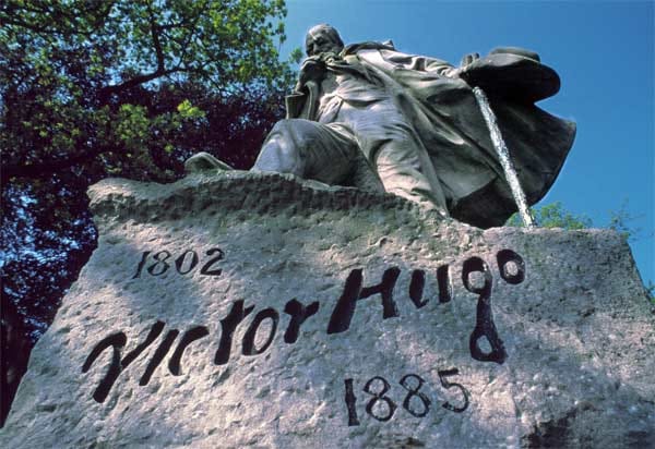 Große Literatur aus dem "Möwennest" - der Schriftsteller Victor Hugo floh vor Napoleon und lebte 15 Jahre lang auf Guernsey.