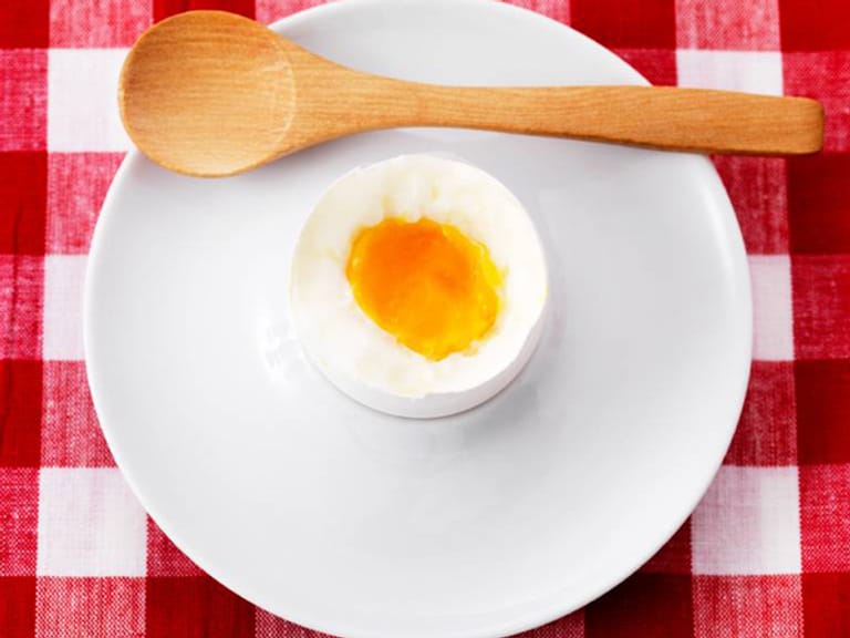 Trotz erhöhtem Cholesterinwert kann Ei gegessen werden.