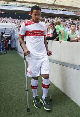 Daniel Didavi wurde in der letzten Saison an den 1. FC Nürnberg ausgeliehen und sollte jetzt beim VfB Stuttgart angreifen. Der 22-jährige Mittelfeldspieler hat einen Knorpelschaden im Knie. Die Stuttgarter müssen zudem auf Johan Audel verzichten (Kreuzbandriss).