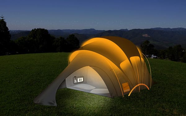 Solar-Zelt mit Heizung und Außenbeleuchtung.