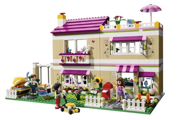 Anfang 2012 kam eine neue Produktlinie für Mädchen auf den Markt: Lego Friends. Mit den speziell entwickelten Spielfiguren - fünf Freundinnen - kann jedes Kind im Rollenspiel seine Interessen und Stärken entdecken.