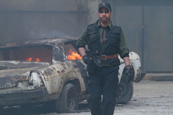 Chuck Norris ist zurück! In "The Expendables 2" hat der 72-Jährige seinen ersten Leinwandauftritt seit sieben Jahren.