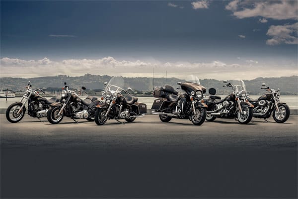 Harley-Davidson präsentiert zum 110-jährigen Jubiläum für 2013 sechs außergewöhnliche und streng limitierte Jubiläums-Bikes mit besonders edler Ausstattung und Lackierung.