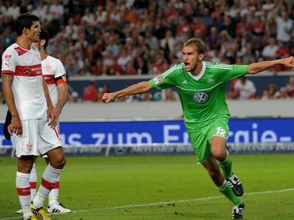 Und weil sich das im Fußball meist rächt, erzielte quasi im Gegenzug der Wolfsburger Bas Dost den Siegtreffer für den VfL.
