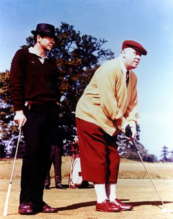 Auf dem Gelände des renommierten Clubs "Stokes Poges" wurde bereits das legendäre Golfduell zwischen dem steineichen Auric Goldfinger (Gert Fröbe) und 007 (Sean Connery) für "Goldfinger" (1964), den vermeintlich besten Bond-Film aller Zeiten, gedreht.