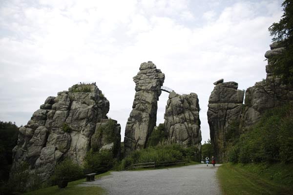 "Deutsches Stonehenge" werden sie bisweilen genannt, allerdings hatte der Mensch bei ihrer Entstehung nicht die Hand im Spiel.