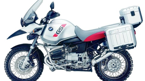 Fans der TV-Serie "Long Way Round", die es Ewan McGregor und Charley Boorman gleich tun wollen, steigen am besten auf die Reiseenduro "R 1150 GS Adventure" von BMW, die in der Dokumentarserie zum Einsatz kam.