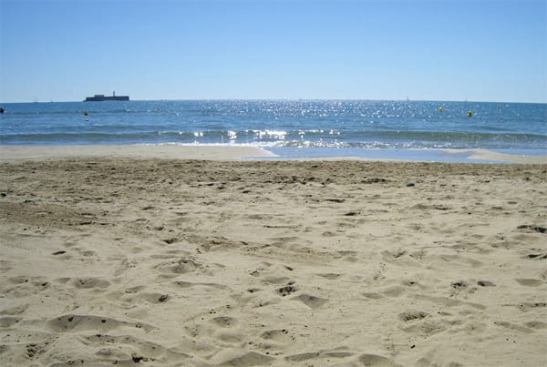 Besonders beliebt bei Naturisten: Die Anlage "Port Nature / Port Venus" im französischen "Cap d'Adge" mit weitläufigem FKK-Strand.